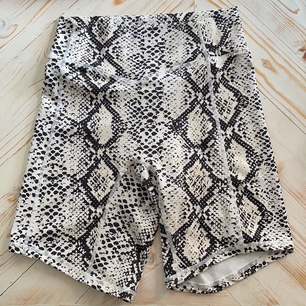 Balance athletics kingdom collection python shorts